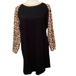 Iltex Leopard Print  Shirt Size XL